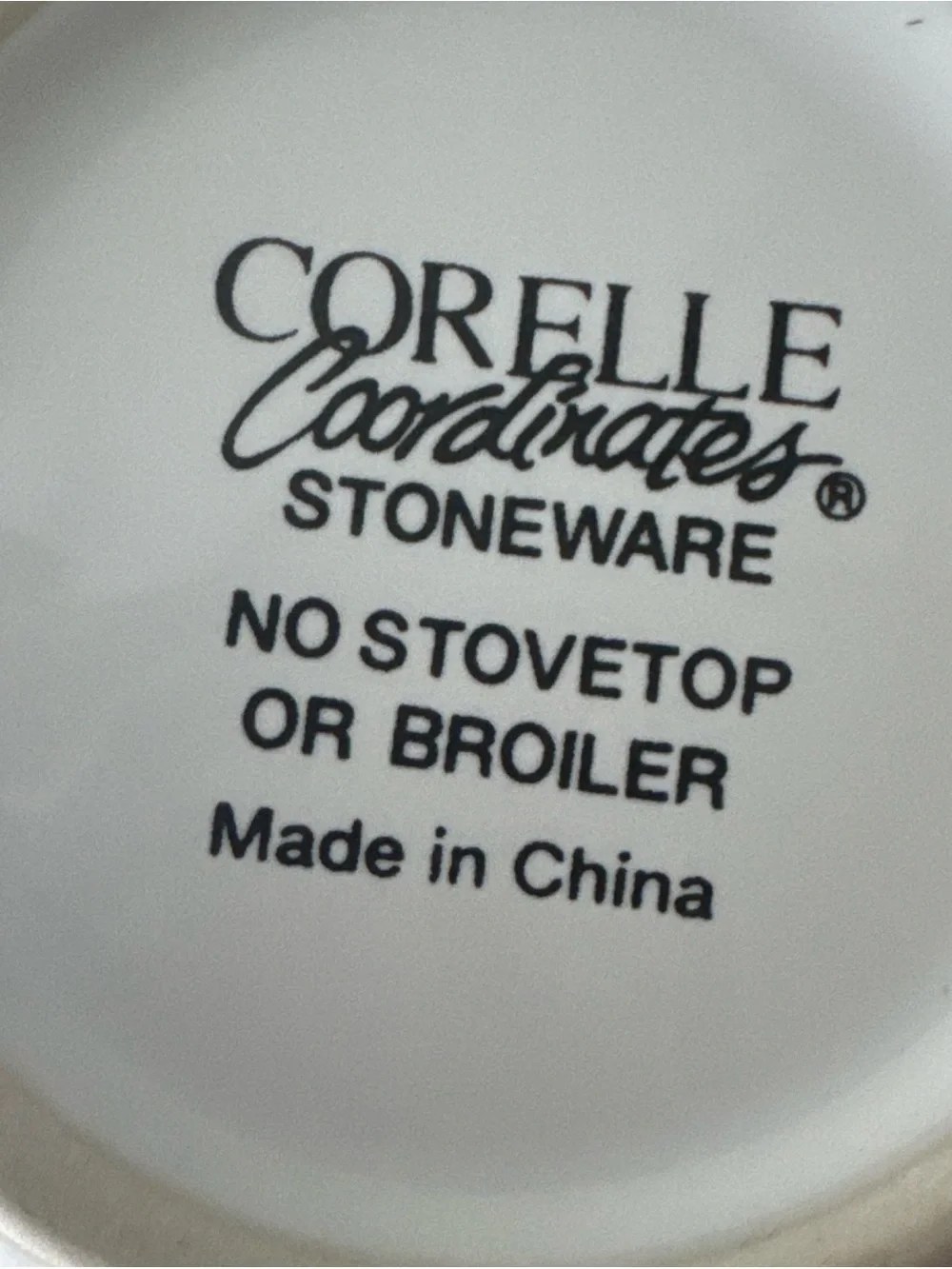 Corelle Coordinates Callaway Green Ivy Stoneware Sugar Bowl with Lid 4 1/2